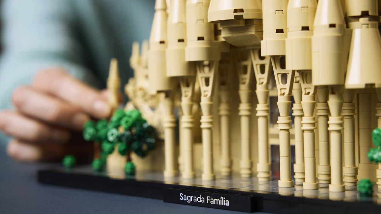 LEGO Sagrada Família Set (4)