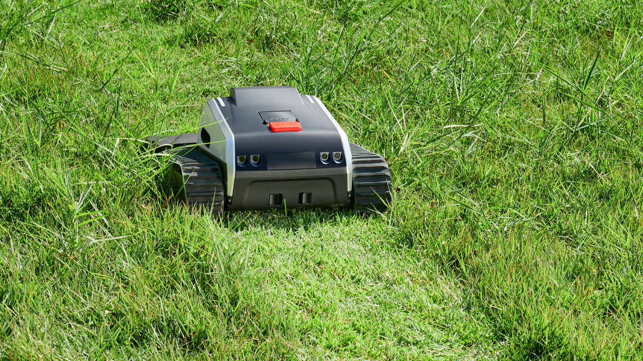 Lymow One Plus Robotic Lawn Mower