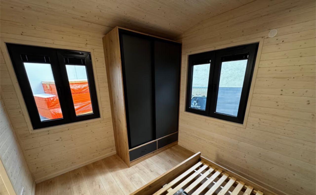 MEGA Tiny House in USA Interior