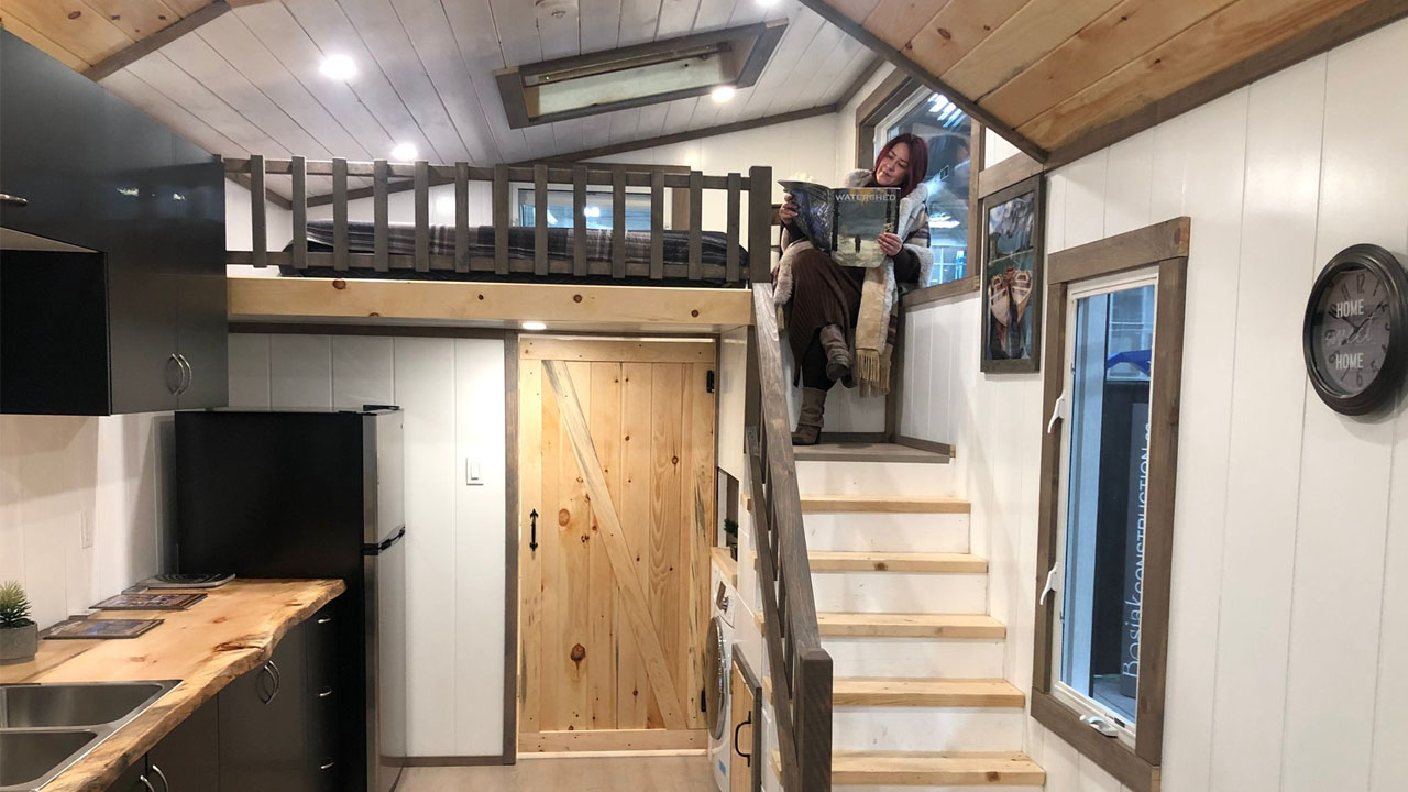 Mariposa tiny house-kitchen