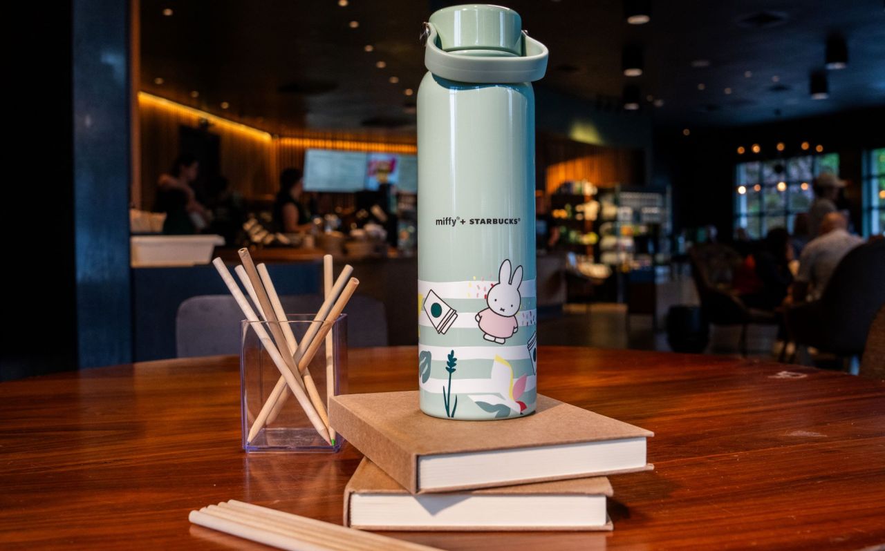 Miffy + Starbucks Collection_ Water Bottle