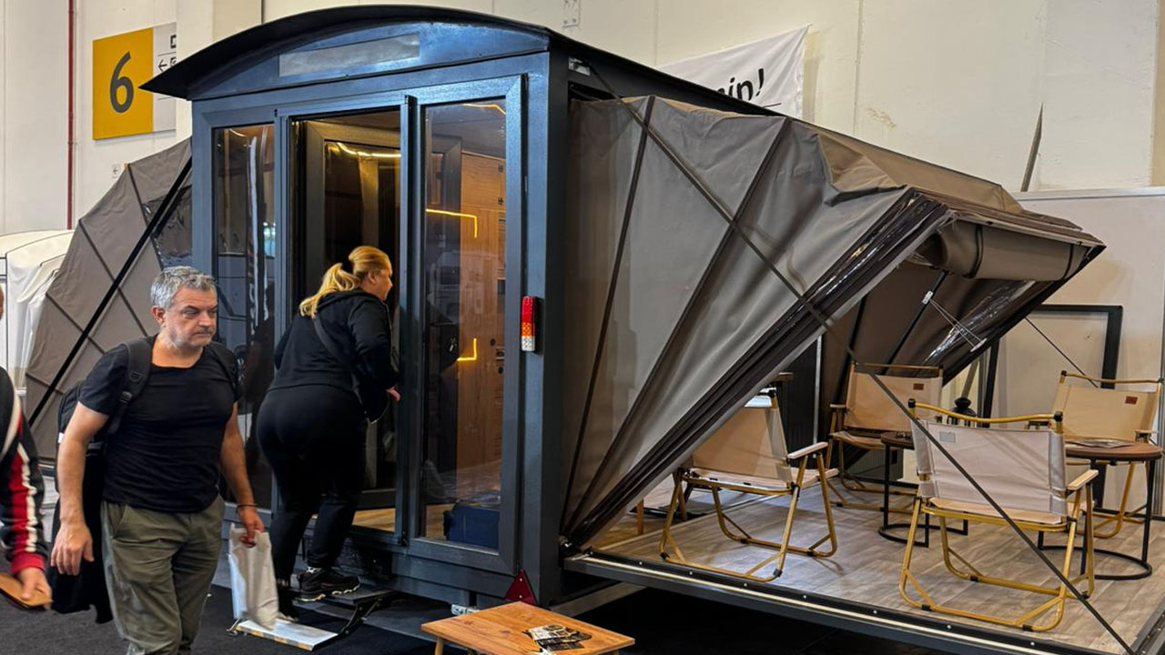 Ortsan Mini House Off-Grid Camper Trailer