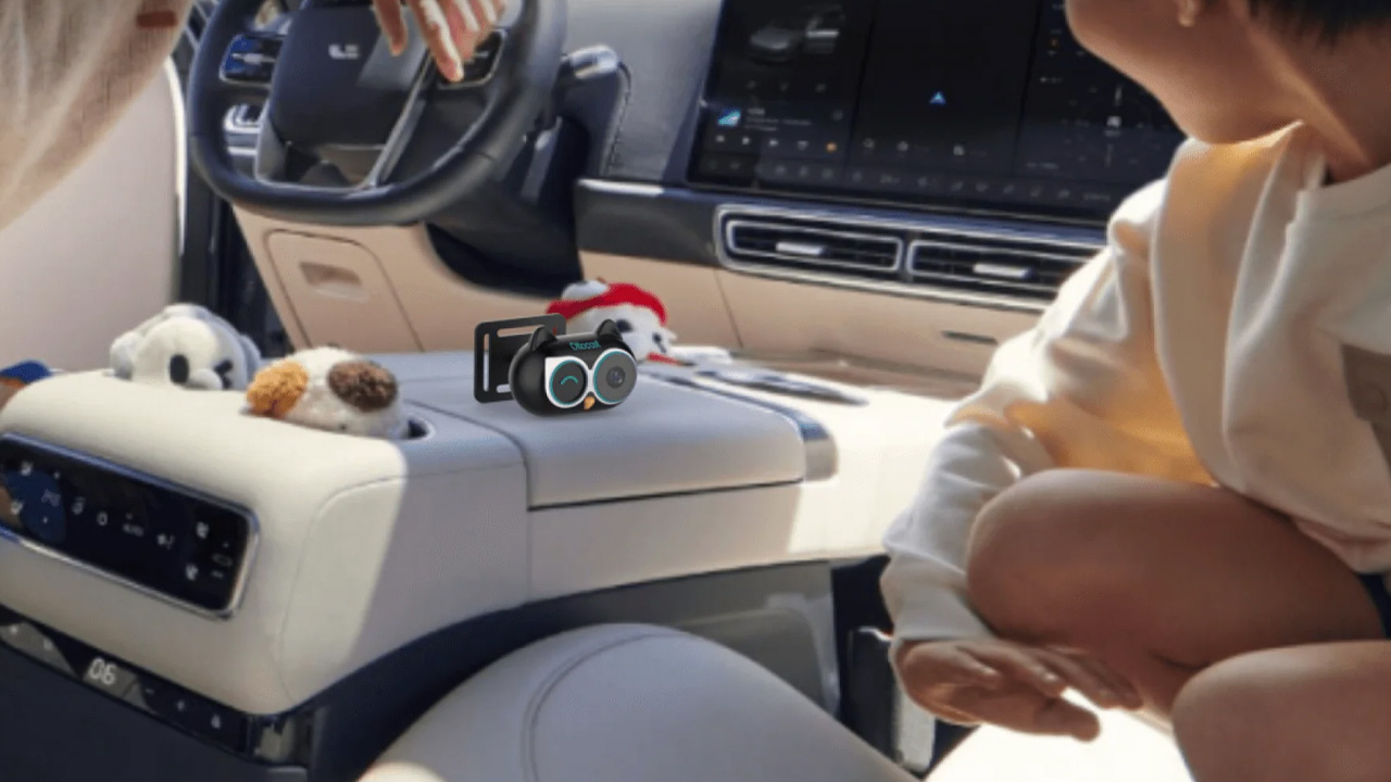 Ottocast cabin care wireless carplay adapter