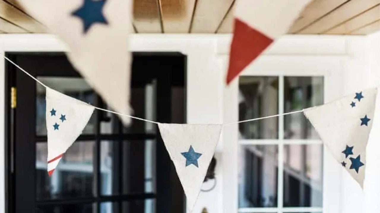 Porch Décor