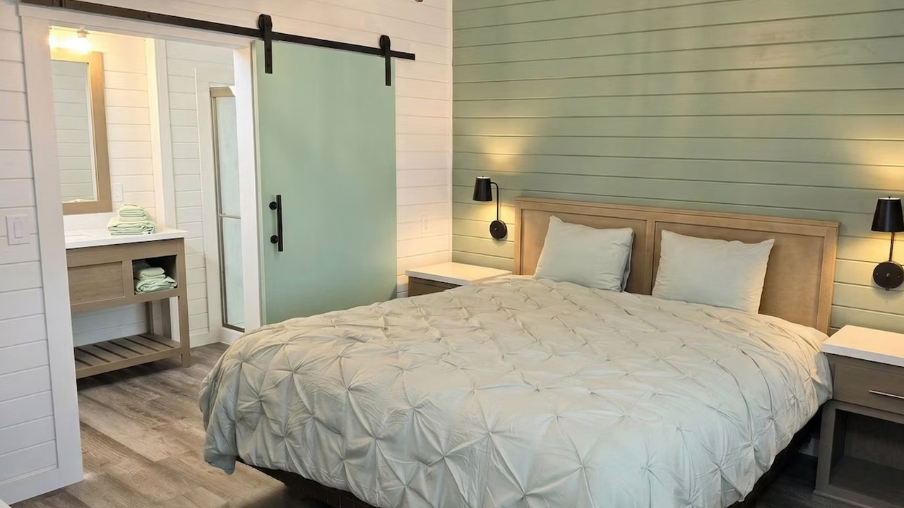 Red Rock Modern Tiny House_Bedroom