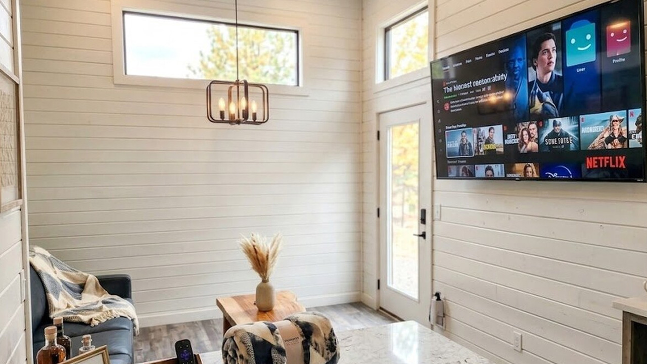 Red Rock Modern Tiny House_Living Room_1