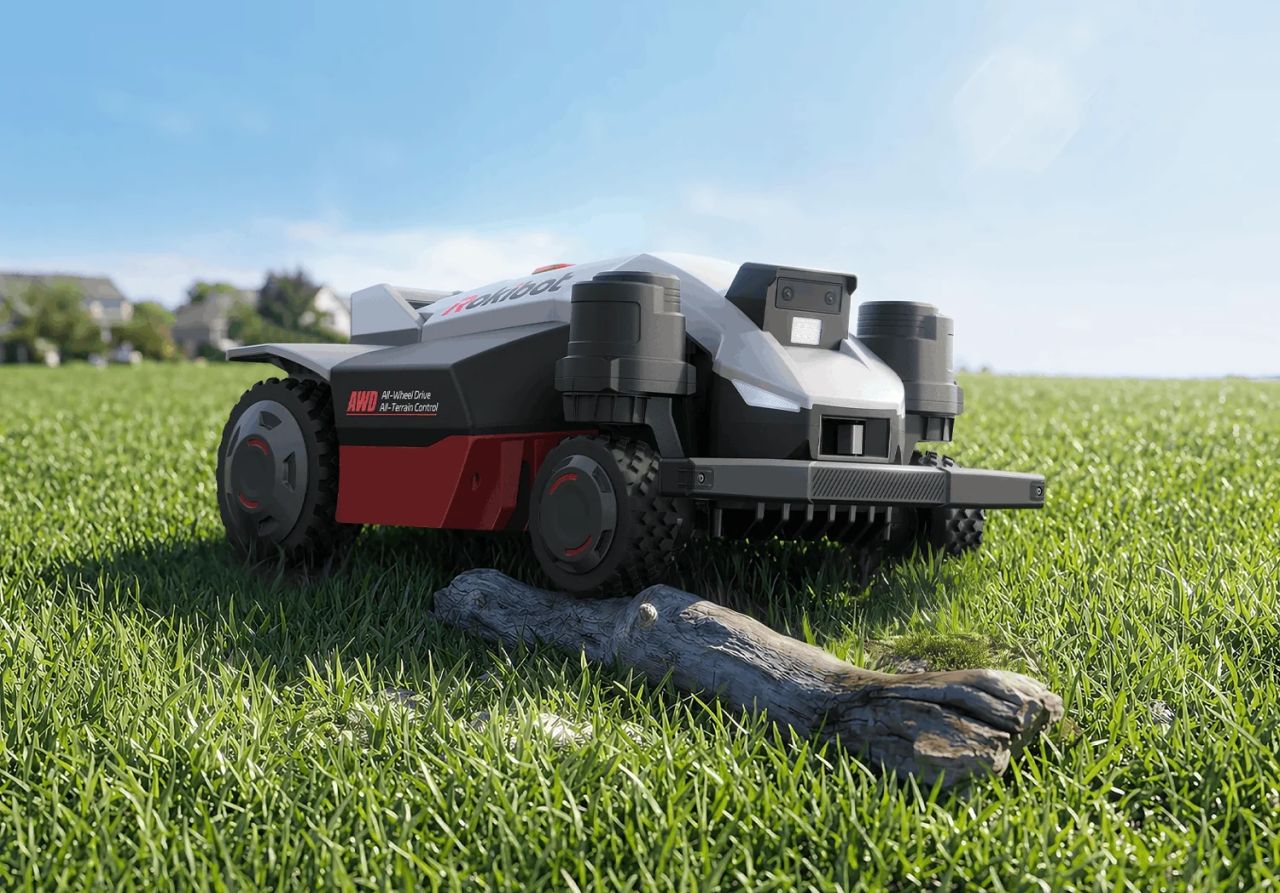 Rokibot G7 AWD Robot Mower