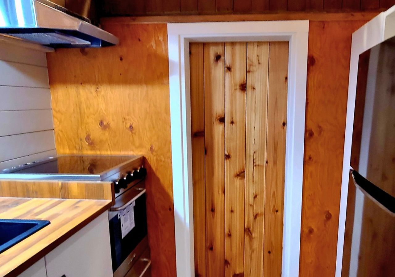 Salmon Bear Tiny House_Kitchen
