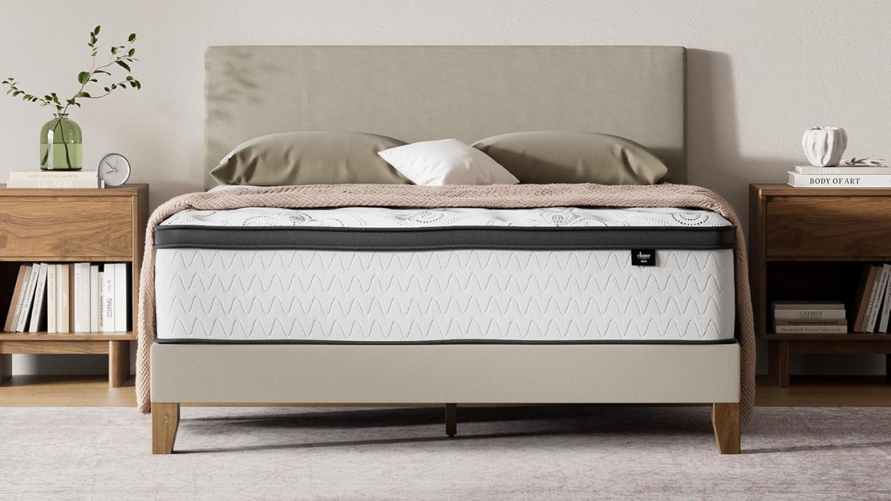 Signature Design by Ashley Chime 12-Inch Hybrid King Mattress