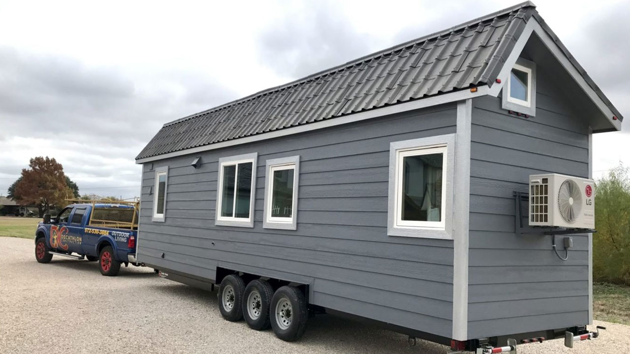 Storm tiny house