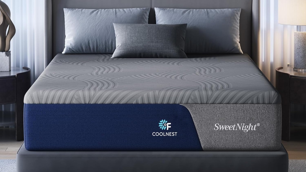 Sweetnight CoolNest 14-Inch Memory Foam Mattress