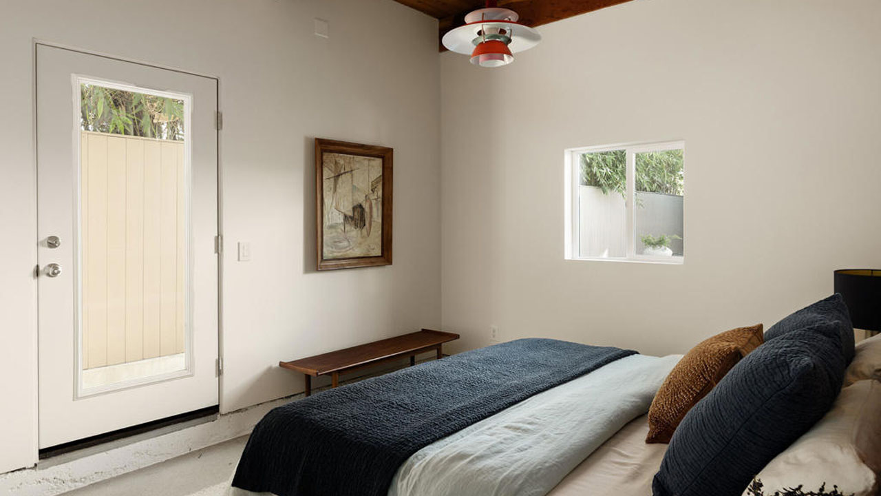 Additional bedroom in the detached studio
