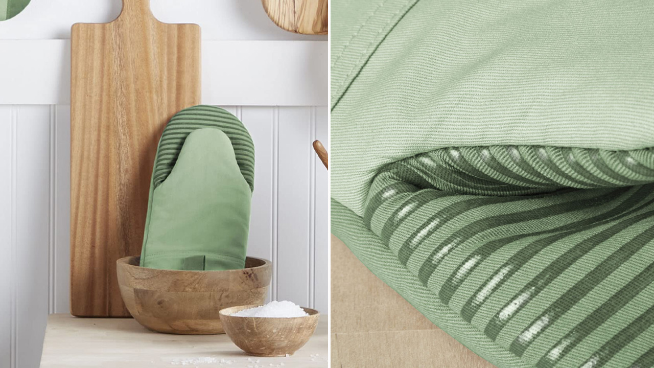KitchenAid Beacon Oven Mitt Set