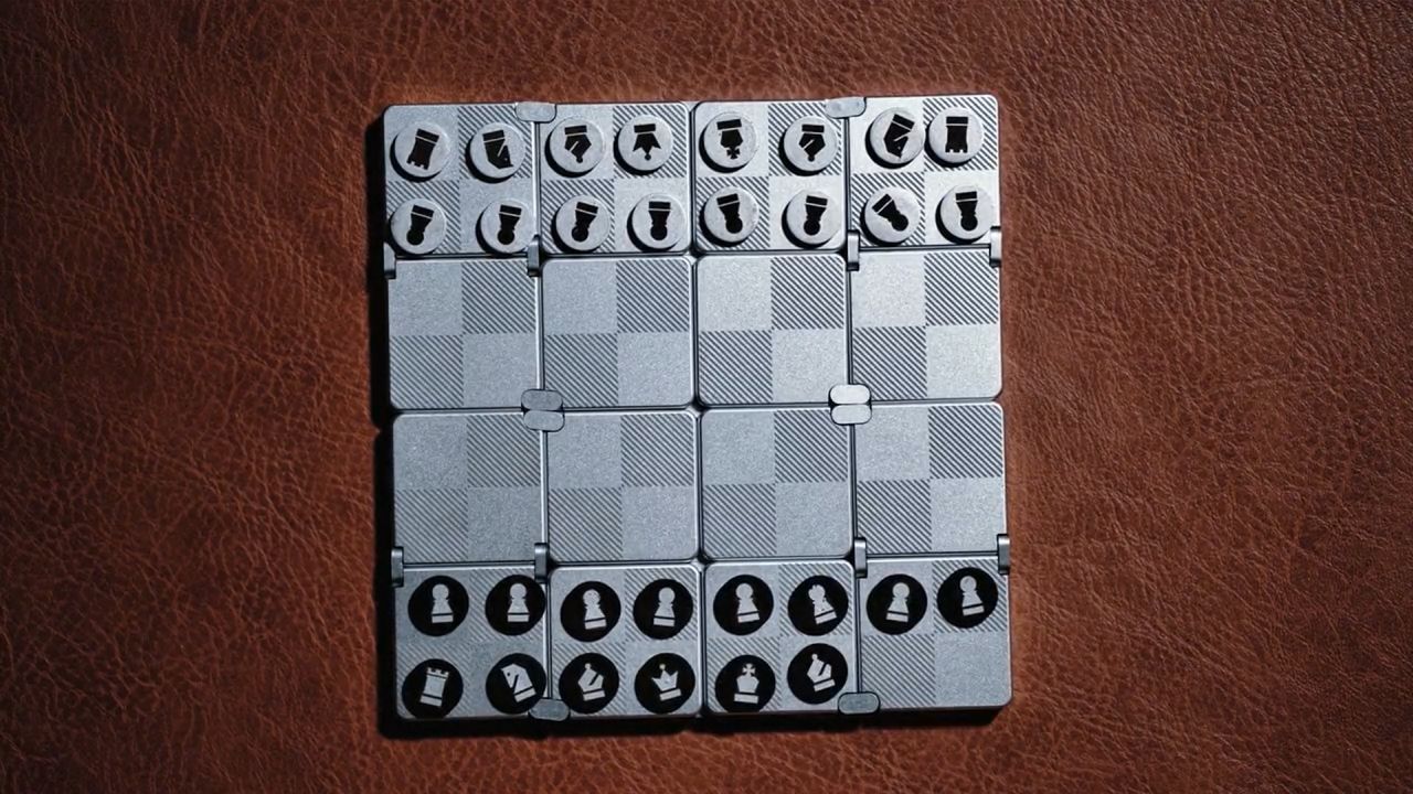 Victory Chess set with leather chess board