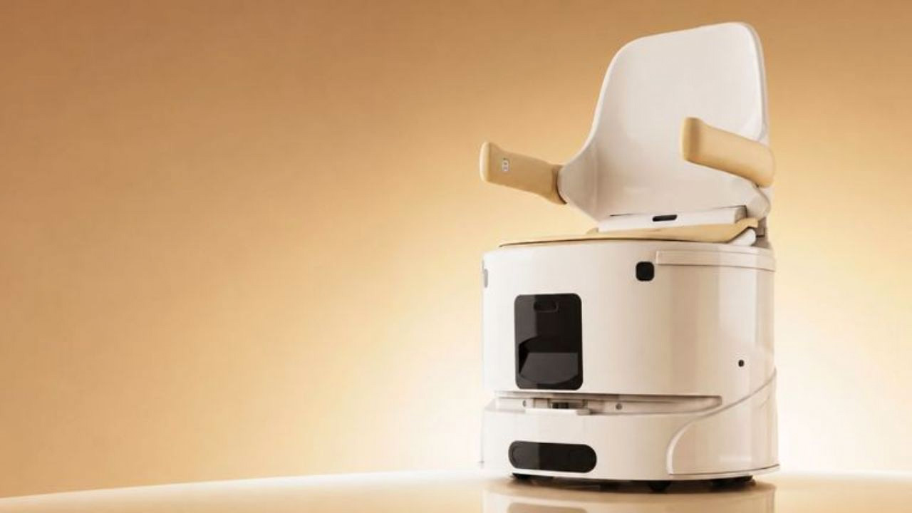 Xiaoban World's first Self-Driving Toilet Robot