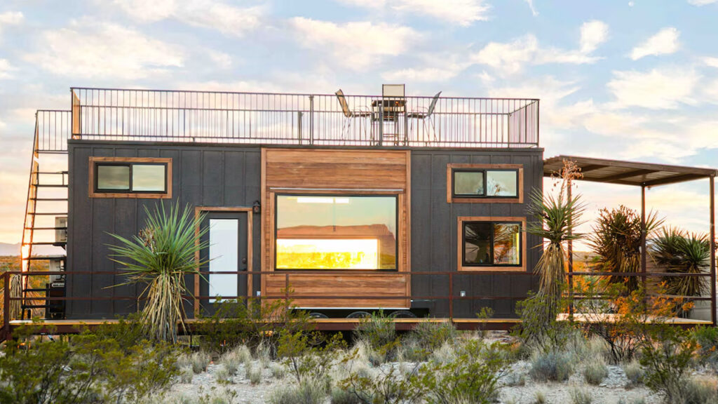 30 ft. Tiny House With Covered Porch and Rooftop Deck Offers Best Stargazing Experience in Texas 30-foot tiny house exterior