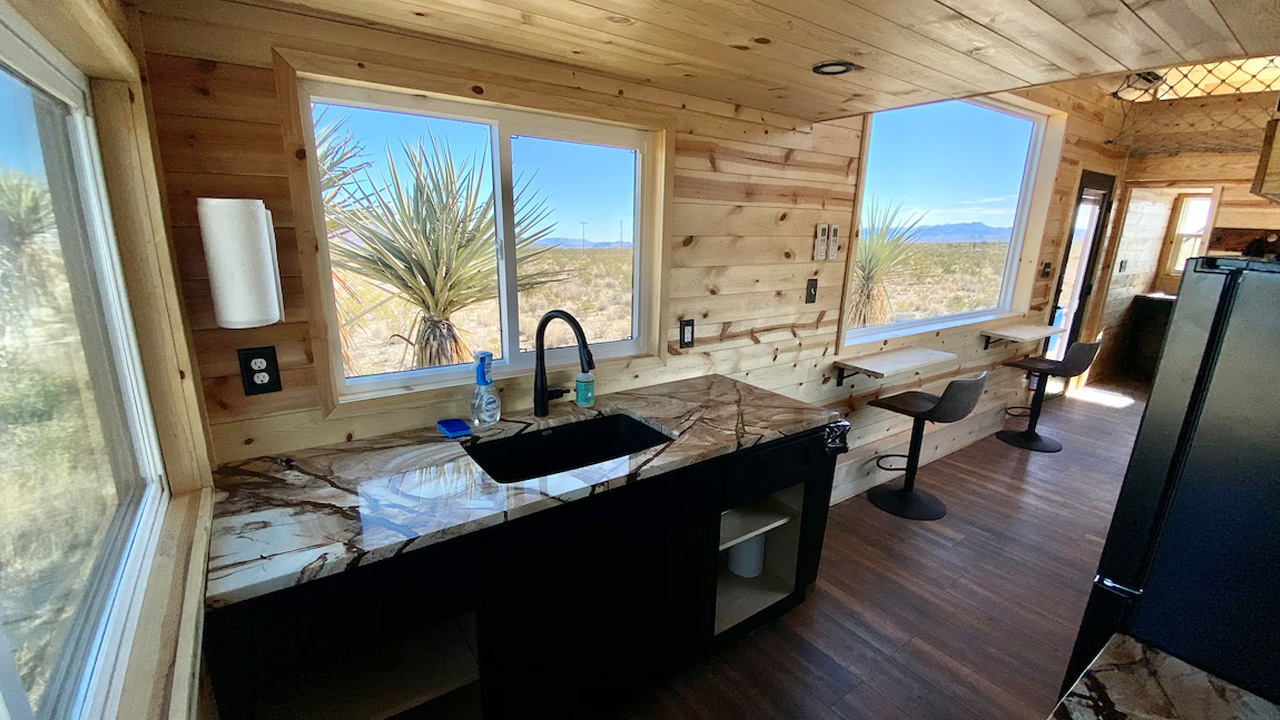30-foot tiny house_kitchen
