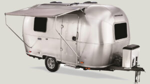 Airstream New 17RB Travel Trailer Offers High-End RVing in Affordable Package Airstream-World-Traveler-17RB Travel Trailer