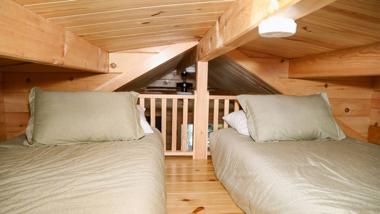Aspen Tiny House- loft bedroom