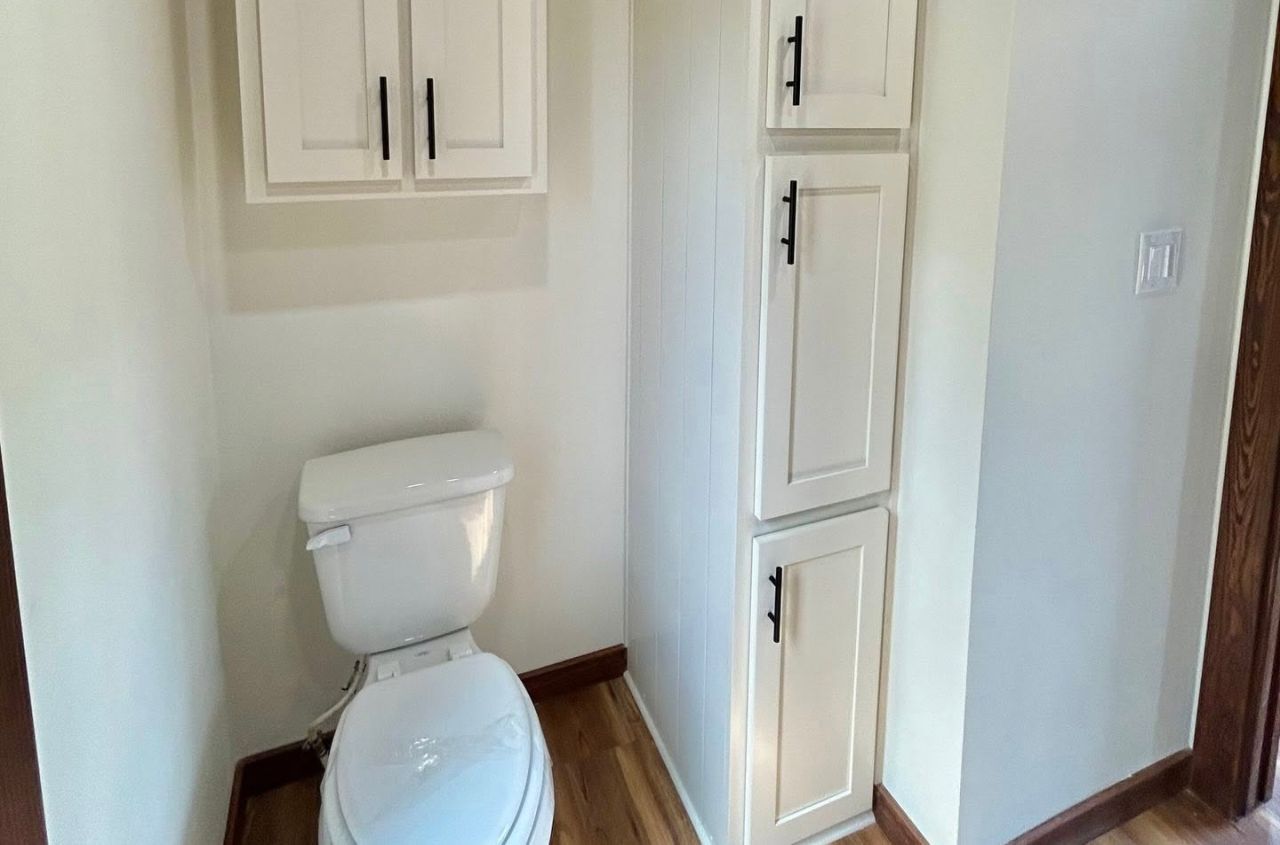 Toilet of Austin tiny house on wheels