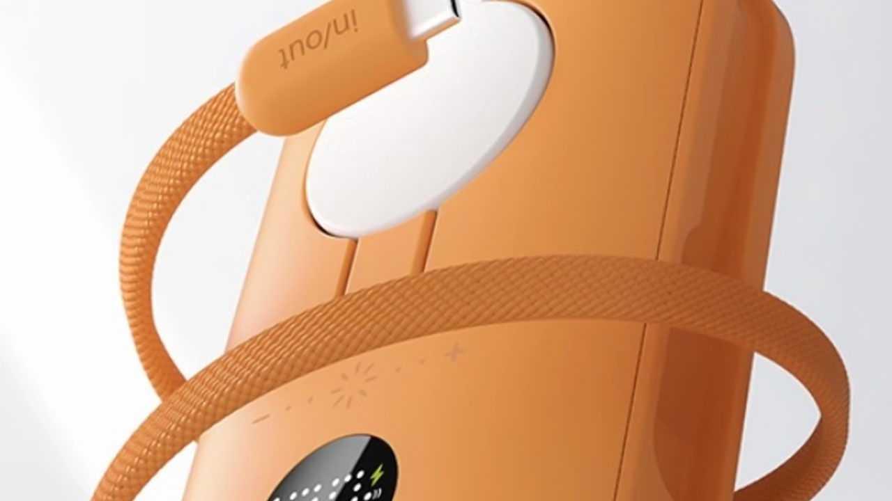 Belkin’s New portable Power Bank Doubles as a Light