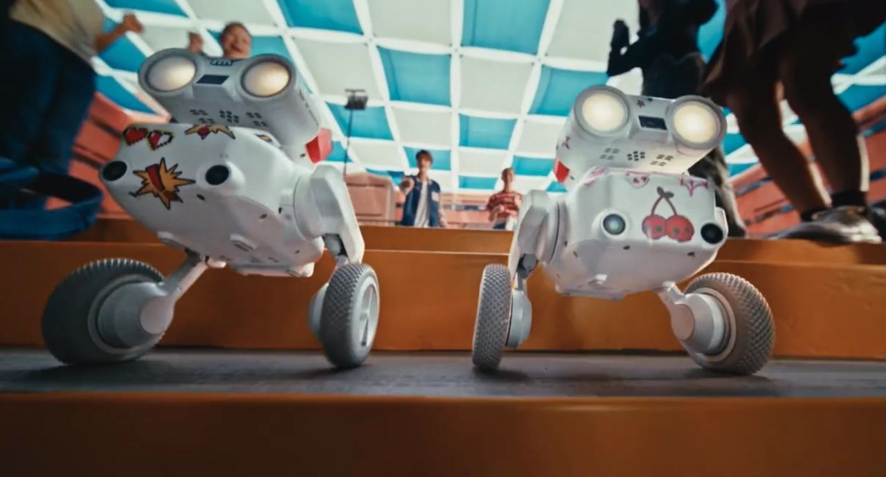 Beni Pet Robot on Wheels