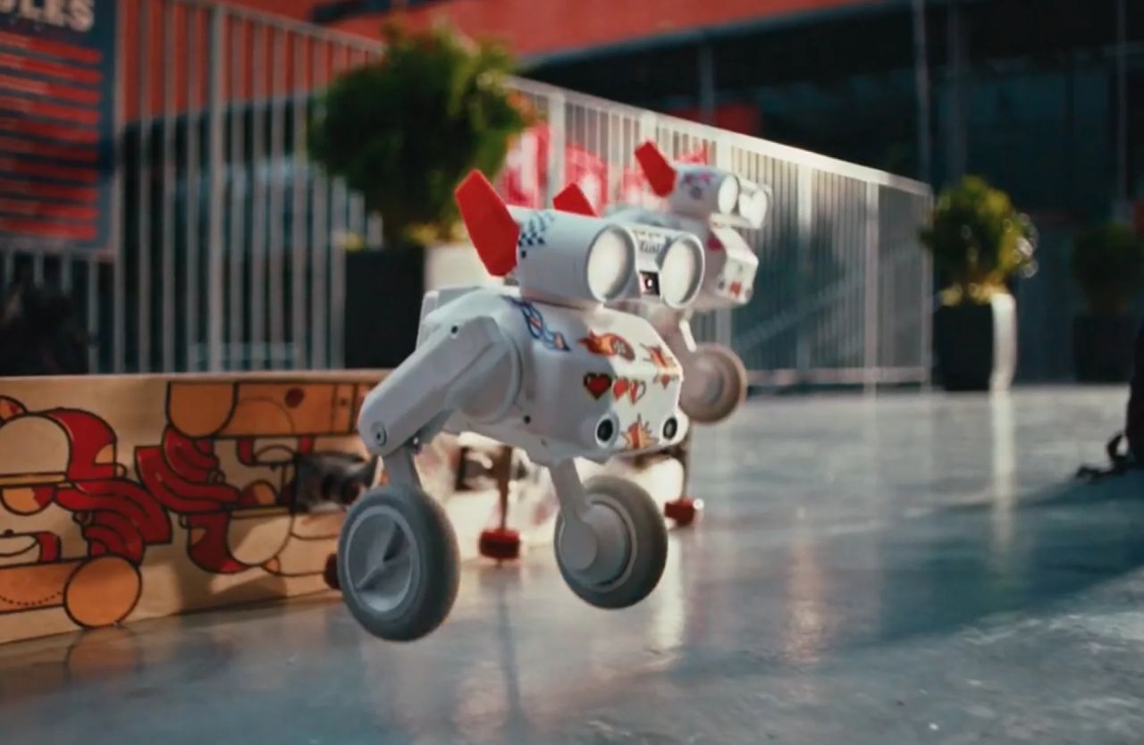 Beni Pet Robot on Wheels