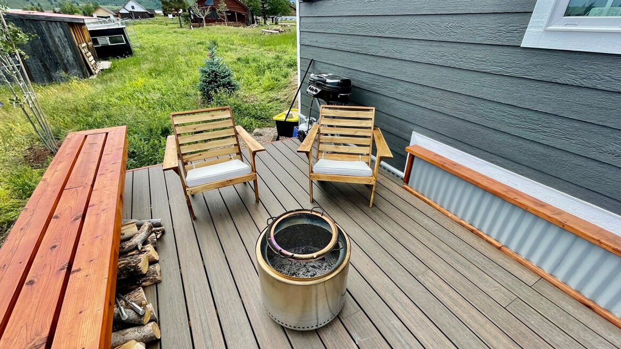 Big view tiny house_deck with seating 