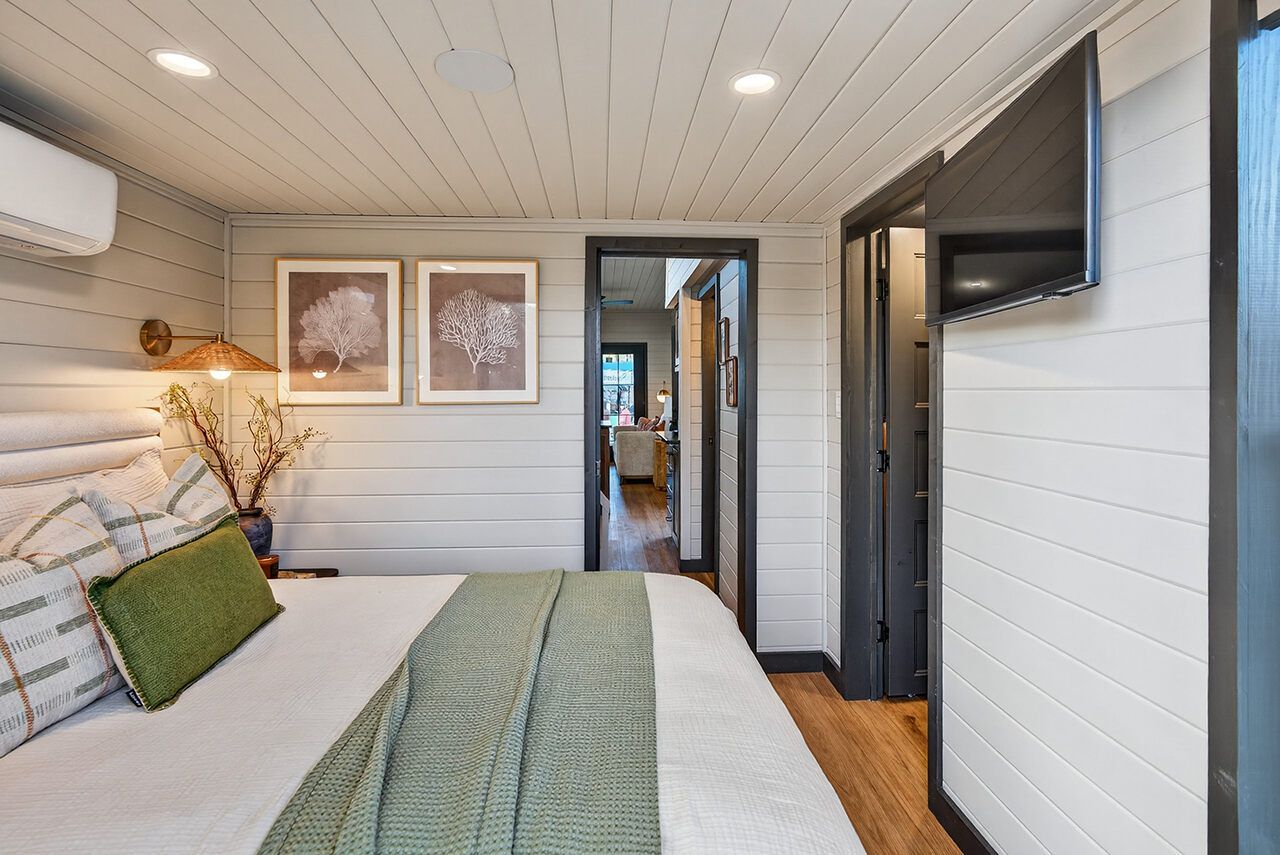 Bedroom of Bungalow tiny house