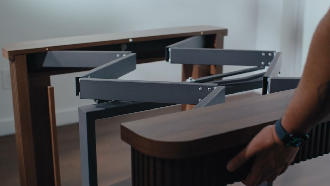 Coco Slim Dining Table