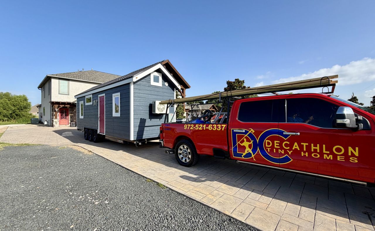Eeya's Sweet tiny house being towed