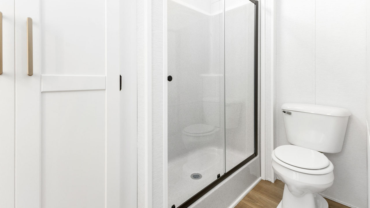 Eldorado 9109 Tiny House bathroom