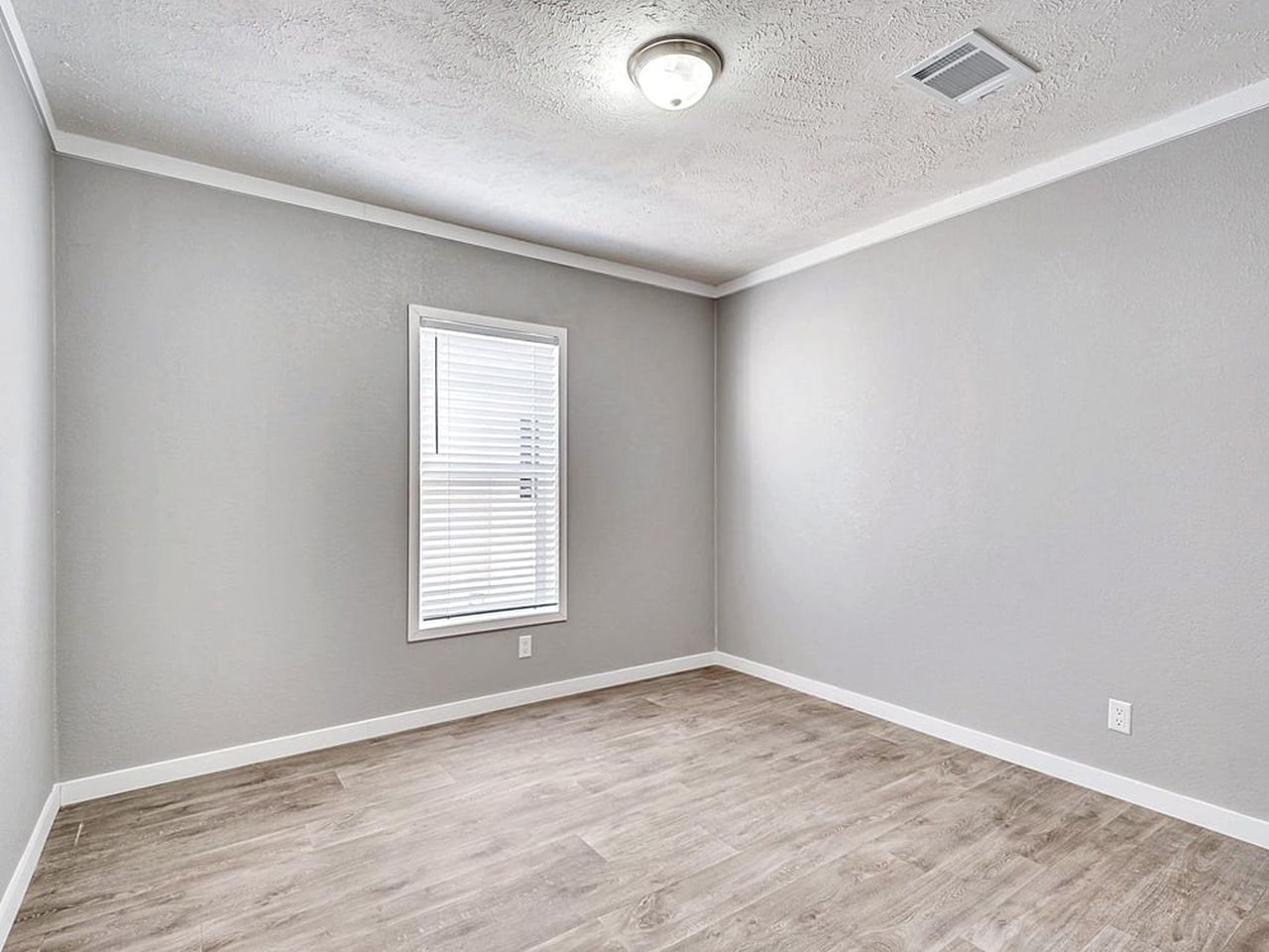 Fiesta tiny house bedroom