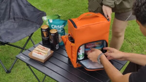 Guoer K2 Smart Bag Keeps Meals Warm and Drinks Cool for 48 Hours Guoer K2 is Ultimate Thermo-regulated Smart bag Pack, Keeps Your Meal Warm and Drinks Cool for up to 48 Hours