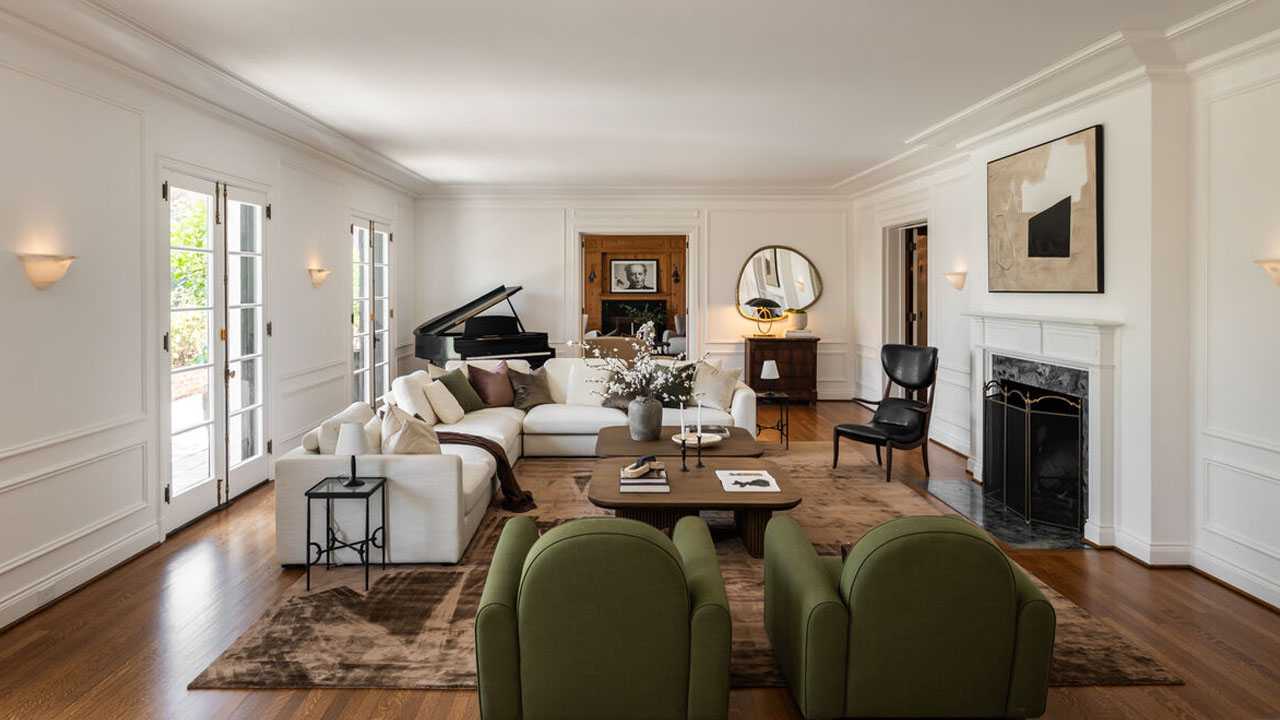 Helen Mirren’s Hollywood Hills Estate- living room