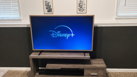 Hisense S7SG CanvasTV Review: Television That Felt Like It Belonged in My Living Room Hisense S7SG CanvasTV Review