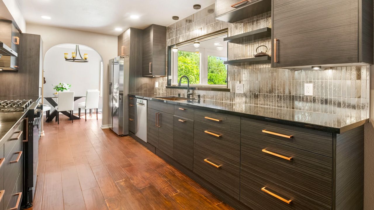 Kitchen Remodeling Trends - Warm Minimalism