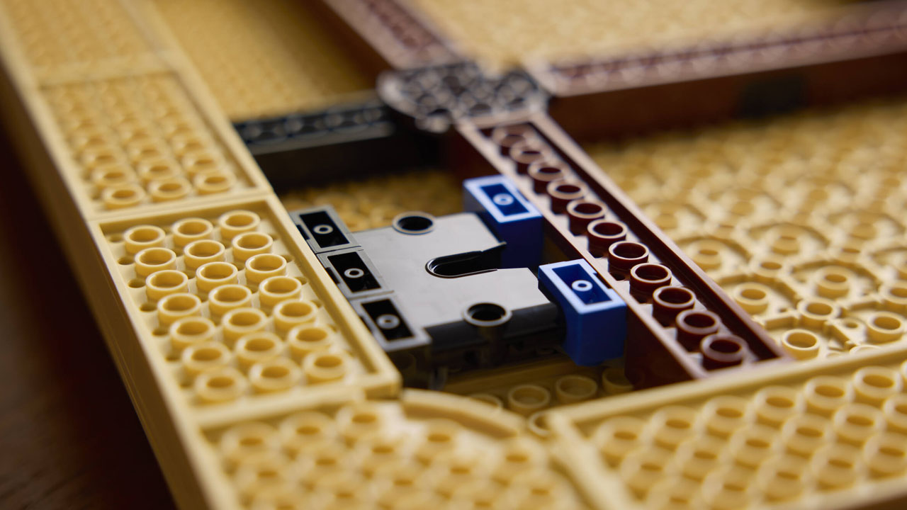 LEGO Art Gustav Klimt – The Kiss (11)