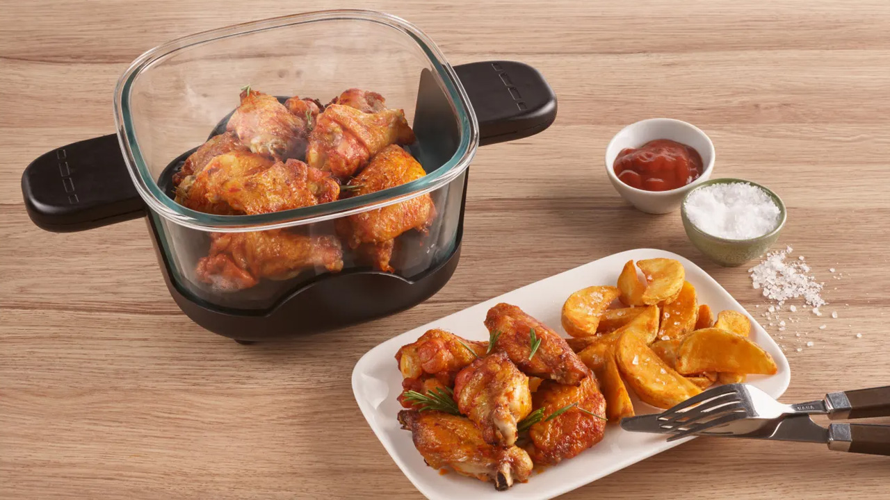 Lidl Silvercrest Glass Air Fryer comes with two containers