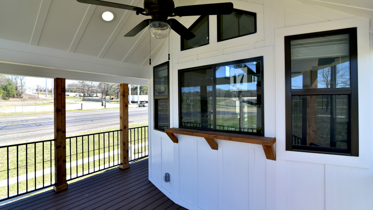 Magnolia Tiny House front porch