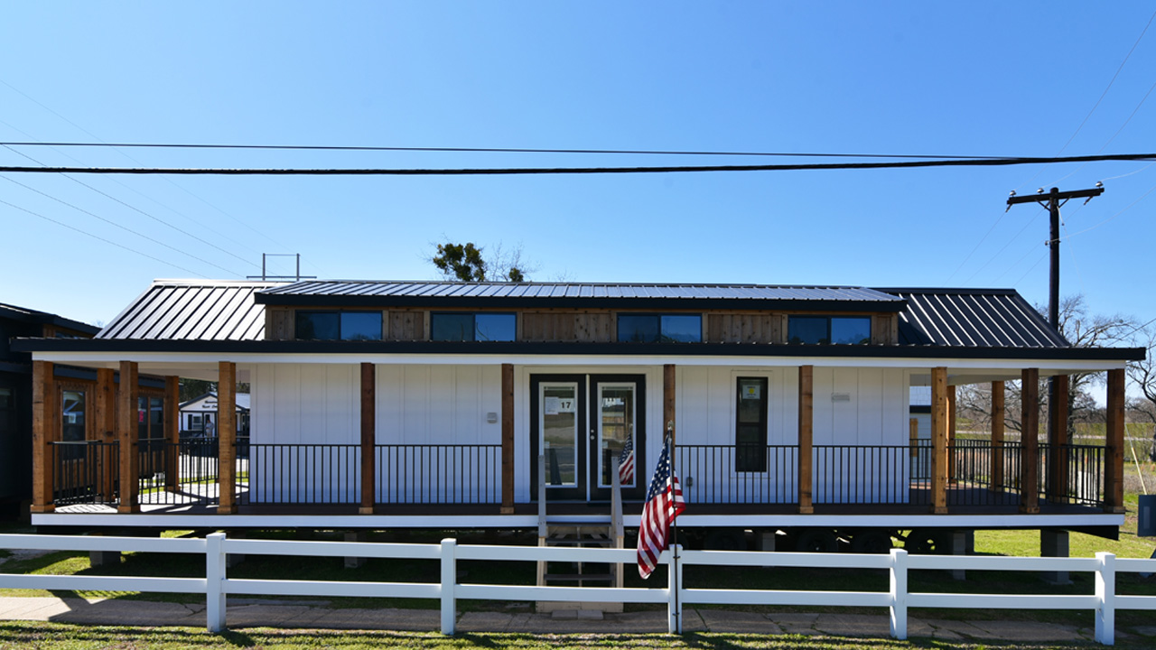 Magnolia Tiny House with three porches