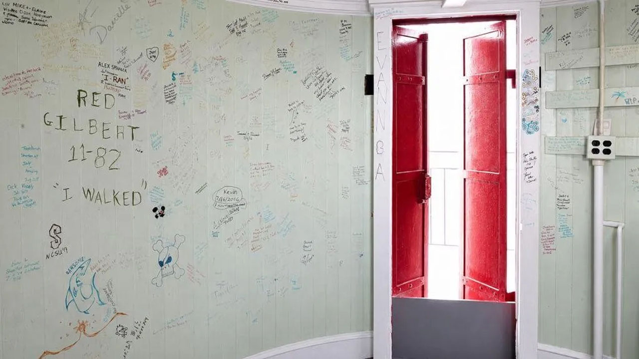 Middle Ground Lighthouse- signatures left behind by guest