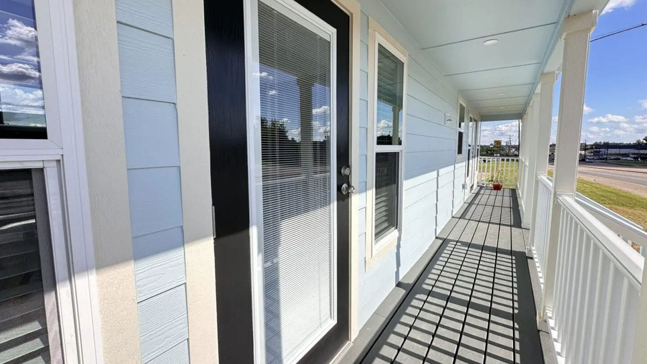 Mini Willow Tiny House - front porch