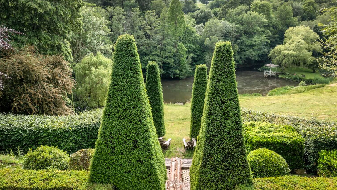 Princess Margaret’s West Sussex Estate-garden and restored lake