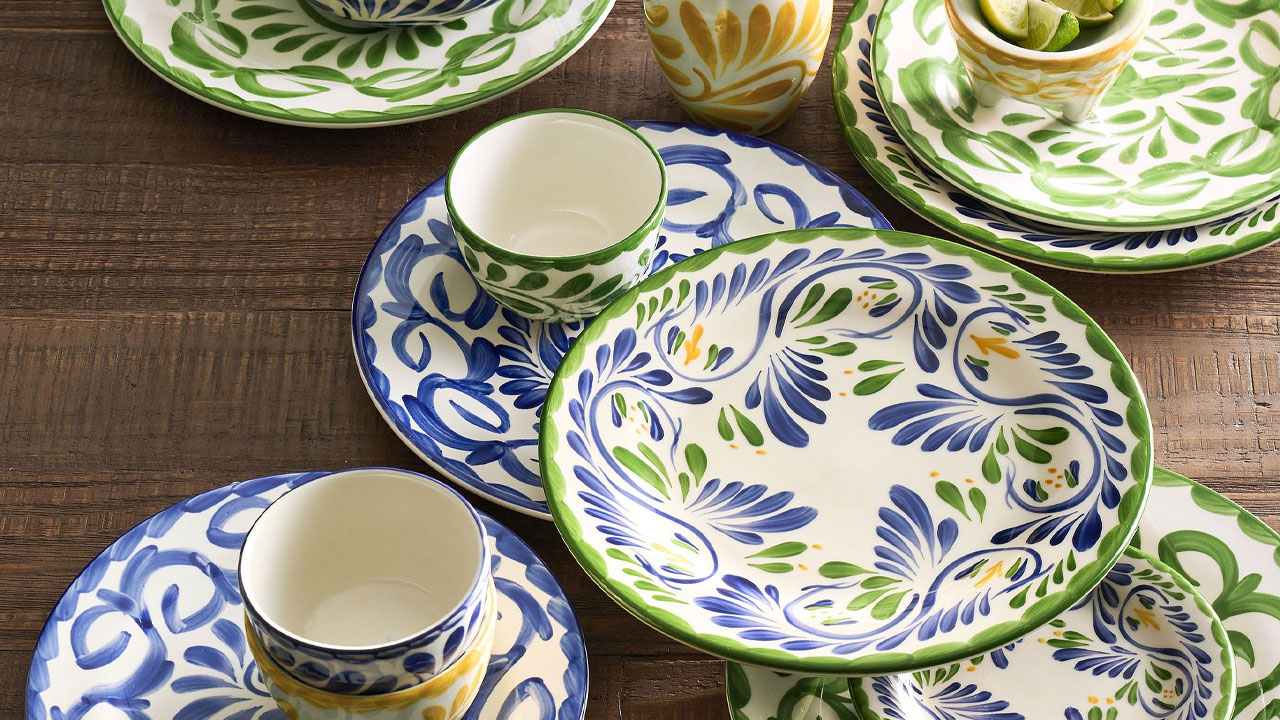 Puebla Porcelain Dinnerware Collection