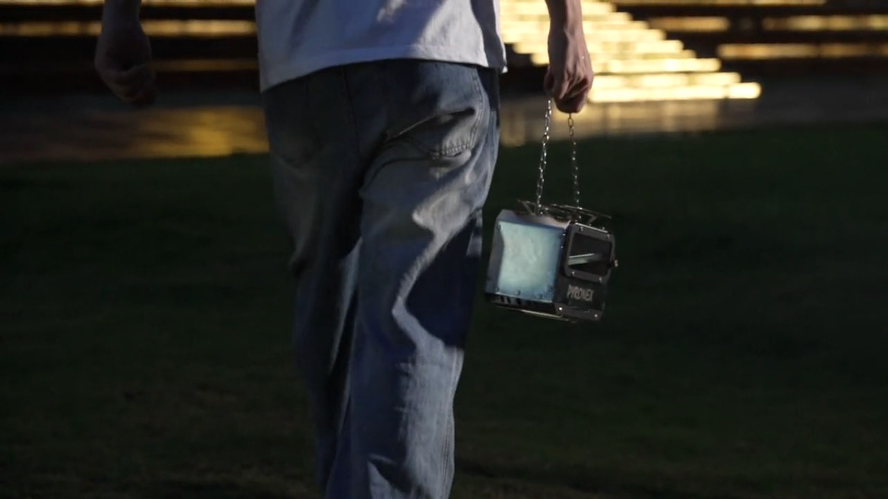 Pyronex- portable and easy to carry