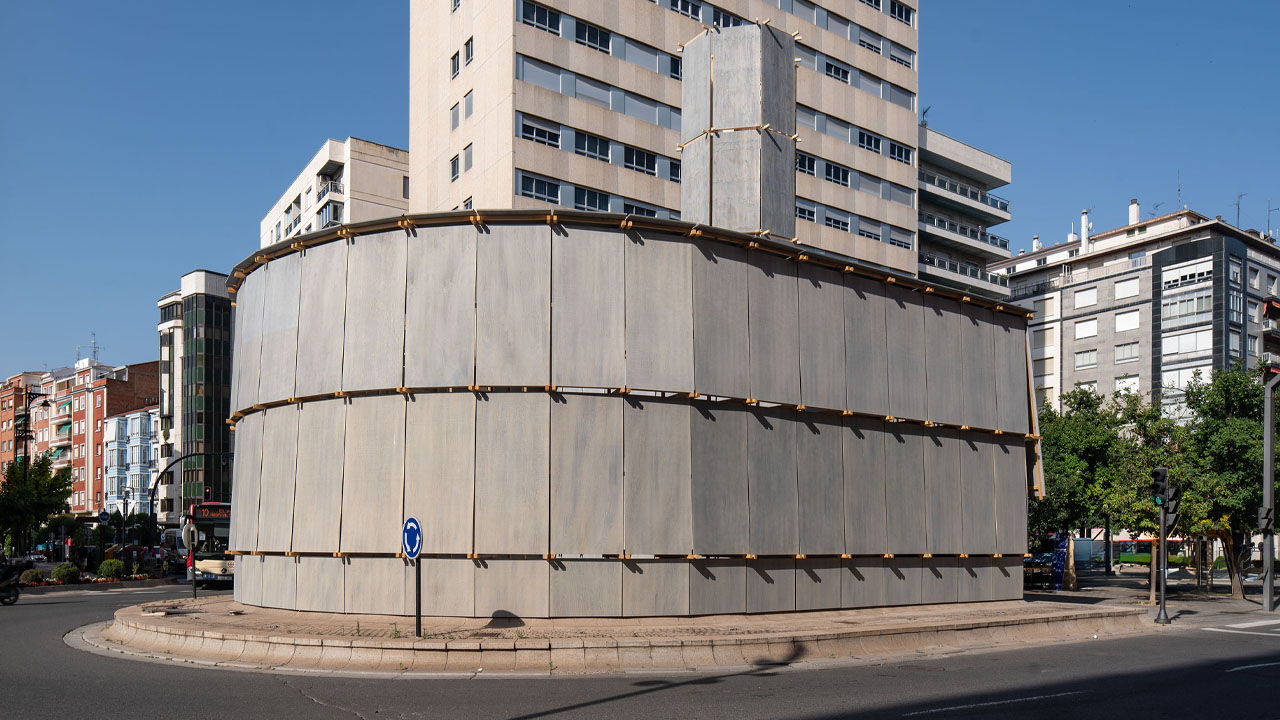 Round About Baths-resembles layered concrete building