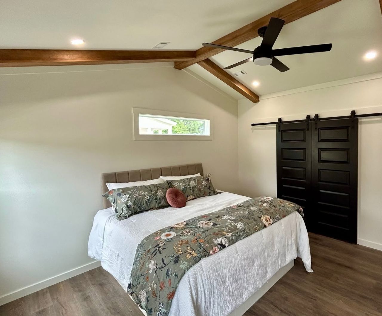 Sarasota tiny house Park Model Bedroom