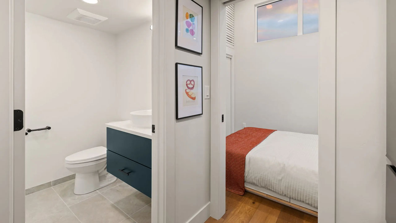 Skyview Tiny House bed and bath