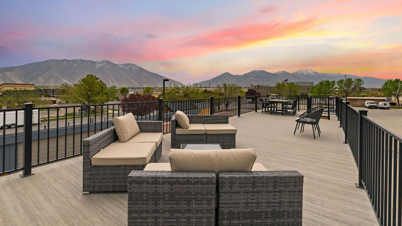 Skyview Tiny House rooftop terrace